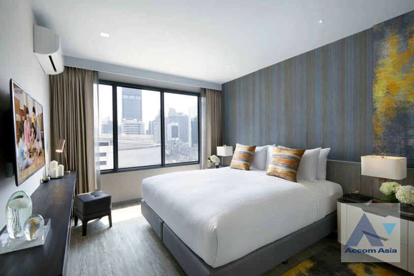  1  1 br Apartment for rent and sale in Ratchadaphisek ,Bangkok MRT Phetchaburi at Serviced Residence AA44813