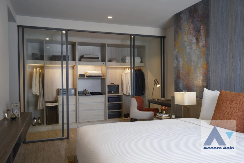 4  2 br Apartment for rent and sale in Ratchadaphisek ,Bangkok MRT Phetchaburi at Serviced Residence AA44814