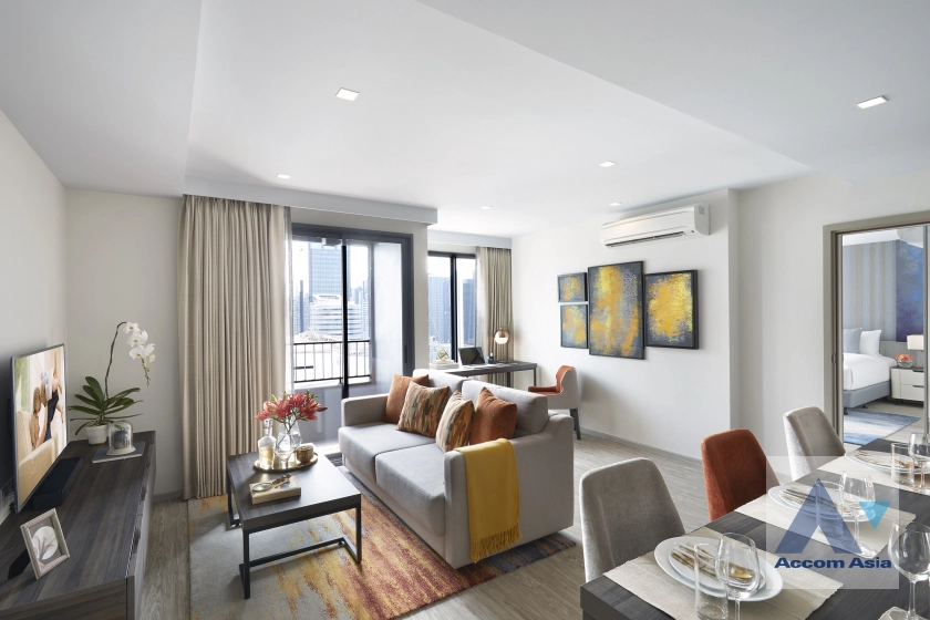 unit 3 Bedrooms  Apartment For Rent in Ratchadaphisek, Bangkok  near MRT Phetchaburi (AA44815)