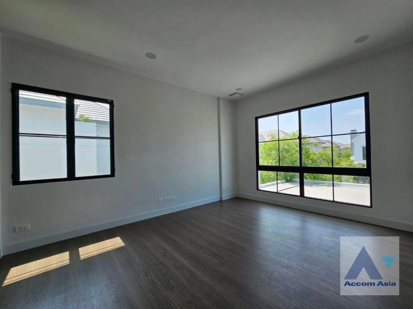 21  4 br House For Rent in Dusit ,Bangkok  at Nantawan Pinklao Kanchana AA44816