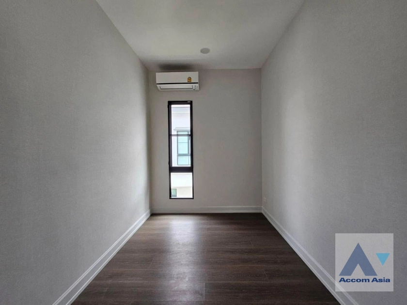 22  4 br House For Rent in Dusit ,Bangkok  at Nantawan Pinklao Kanchana AA44816