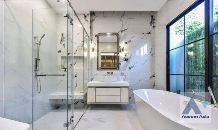 28  4 br House For Rent in Dusit ,Bangkok  at Nantawan Pinklao Kanchana AA44816