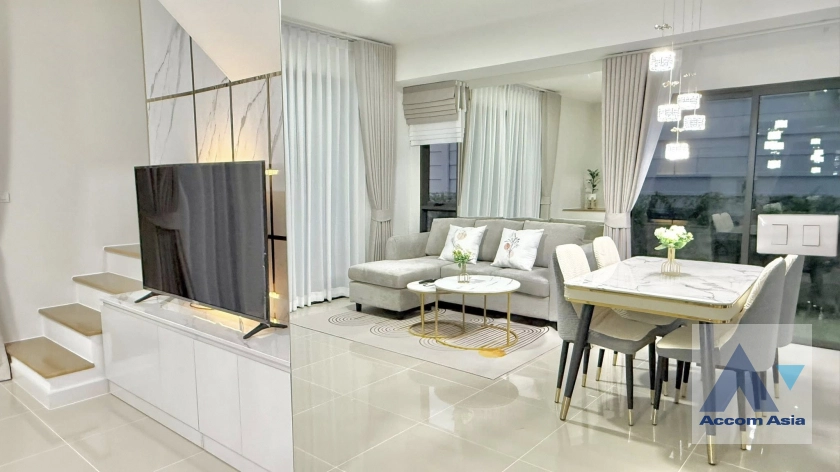 unitPet friendly |  3 Bedrooms  Townhouse For Rent & Sale in Samutprakan, Samutprakan  (AA44821)