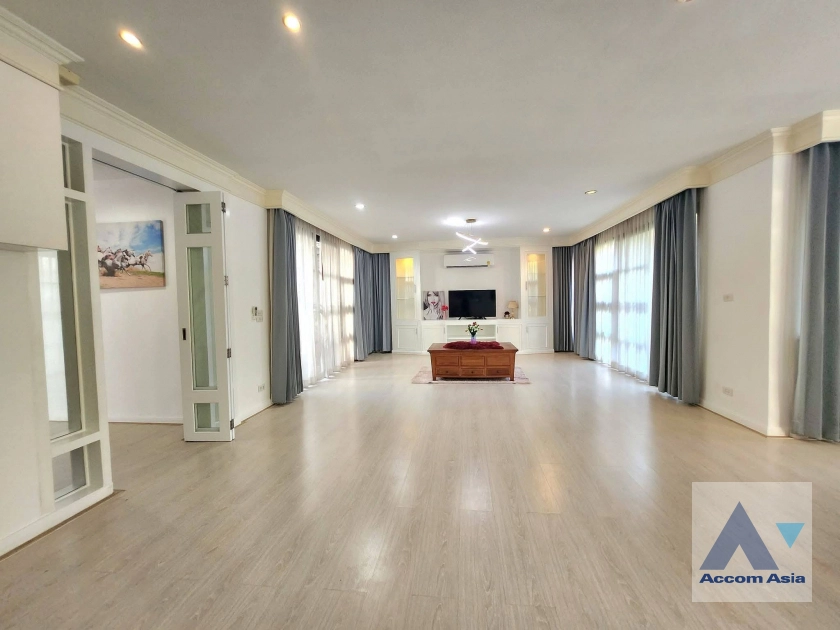  1  4 br House for rent and sale in Sukhumvit ,Bangkok BTS Ekkamai at The Noble Ekkamai 22  AA44829