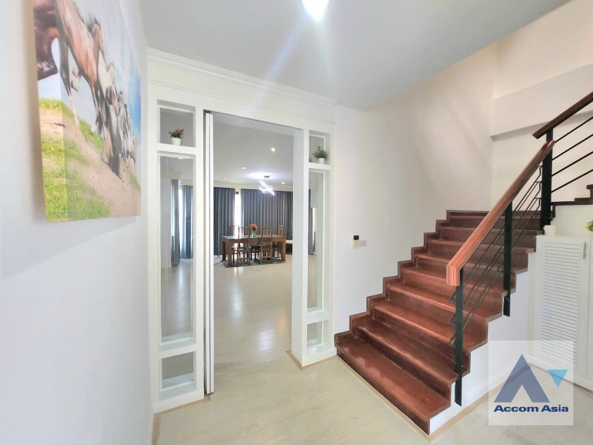 7  4 br House for rent and sale in Sukhumvit ,Bangkok BTS Ekkamai at The Noble Ekkamai 22  AA44829