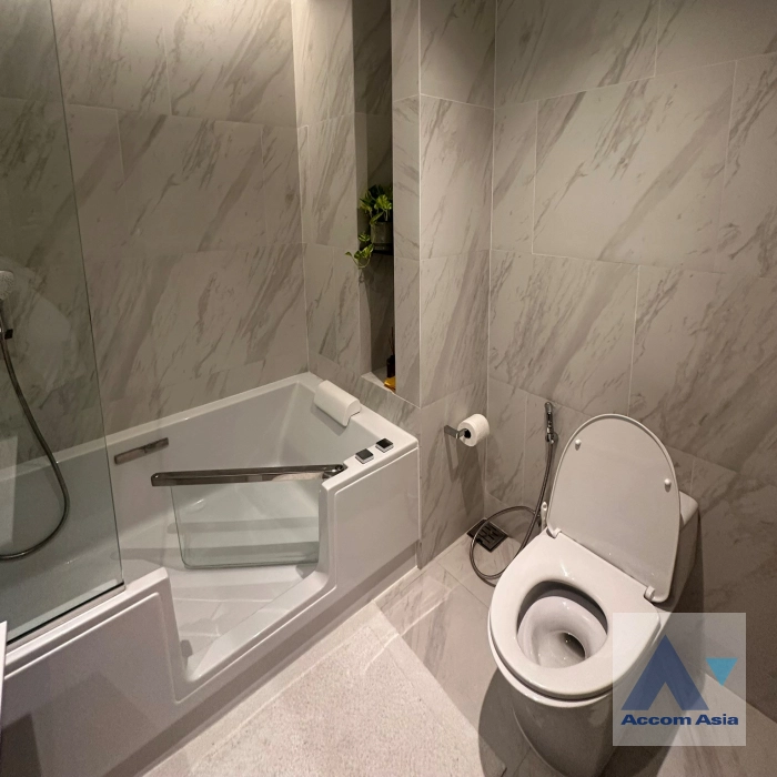 11  1 br Condominium for rent and sale in Sukhumvit ,Bangkok BTS Thong Lo at The Room Sukhumvit 38 AA44832