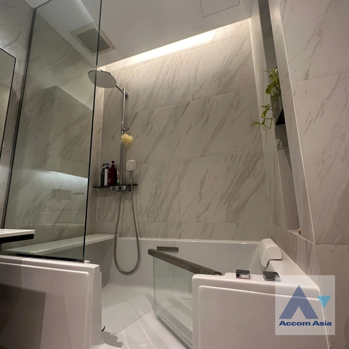 13  1 br Condominium for rent and sale in Sukhumvit ,Bangkok BTS Thong Lo at The Room Sukhumvit 38 AA44832