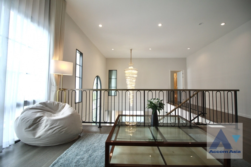 24  5 br House for rent and sale in Samutprakan ,Samutprakan  at Setthasiri Bangna KM.10 AA44837