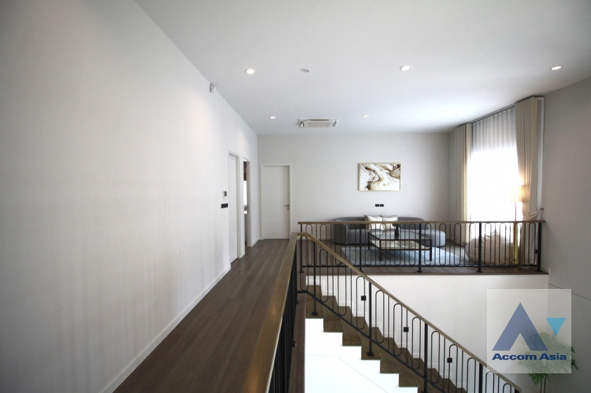 22  5 br House for rent and sale in Samutprakan ,Samutprakan  at Setthasiri Bangna KM.10 AA44837