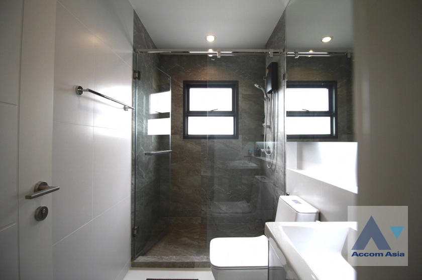 40  5 br House for rent and sale in Samutprakan ,Samutprakan  at Setthasiri Bangna KM.10 AA44837