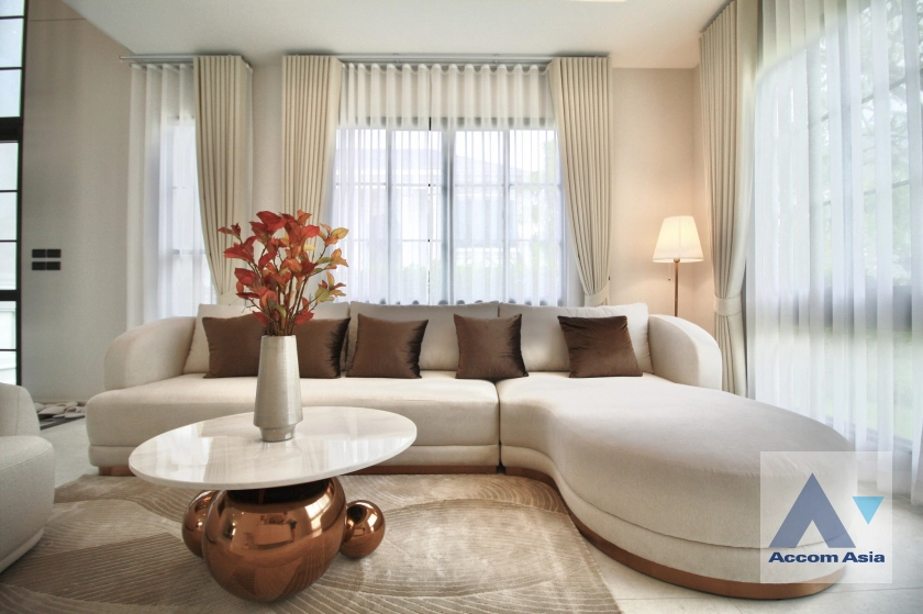 5  5 br House for rent and sale in Samutprakan ,Samutprakan  at Setthasiri Bangna KM.10 AA44837