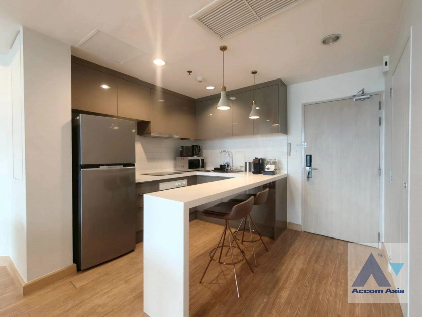 unit 3 Bedrooms  Apartment For Rent in Sukhumvit, Bangkok  near BTS Asok - MRT Sukhumvit (AA44847)