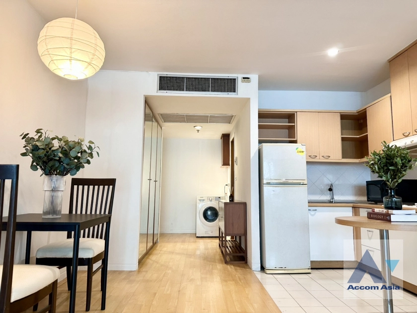  1  1 br Condominium for rent and sale in Ploenchit ,Bangkok BTS Ratchadamri at The Grand Regent AA44850