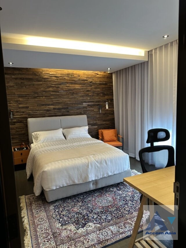 10  6 br Condominium for rent and sale in Sukhumvit ,Bangkok BTS Ekkamai at Penthouse Condominium 3 AA44855