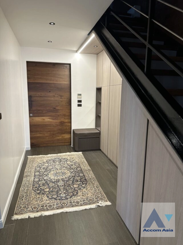 6  6 br Condominium for rent and sale in Sukhumvit ,Bangkok BTS Ekkamai at Penthouse Condominium 3 AA44855