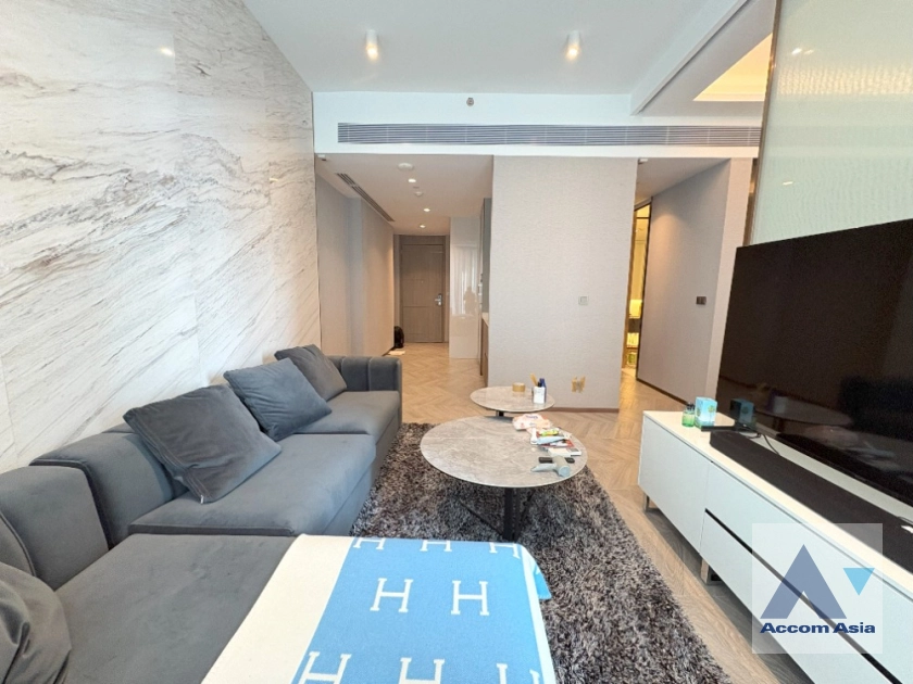 unit 1 Bedroom  Condominium For Sale in Sukhumvit, Bangkok  near BTS Phrom Phong (AA44858)