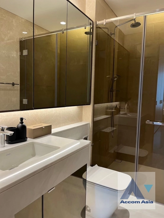 7  2 br Condominium For Sale in Ploenchit ,Bangkok BTS Chitlom at The Residences at Sindhorn Kempinski Hotel Bangkok AA44861