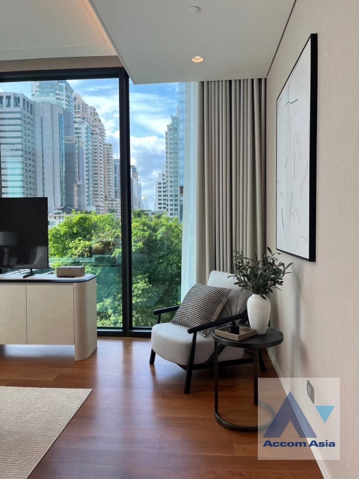 12  2 br Condominium For Sale in Ploenchit ,Bangkok BTS Chitlom at The Residences at Sindhorn Kempinski Hotel Bangkok AA44861