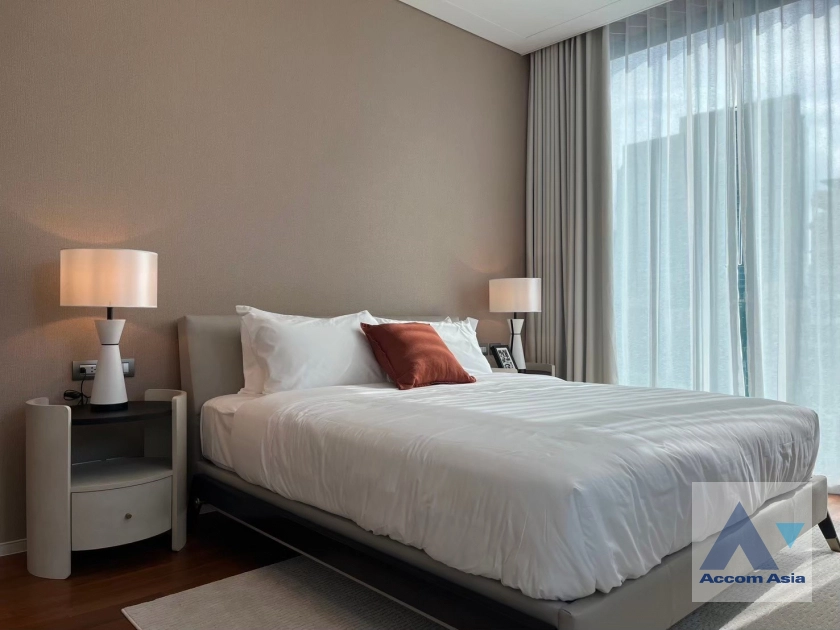 11  2 br Condominium For Sale in Ploenchit ,Bangkok BTS Chitlom at The Residences at Sindhorn Kempinski Hotel Bangkok AA44861