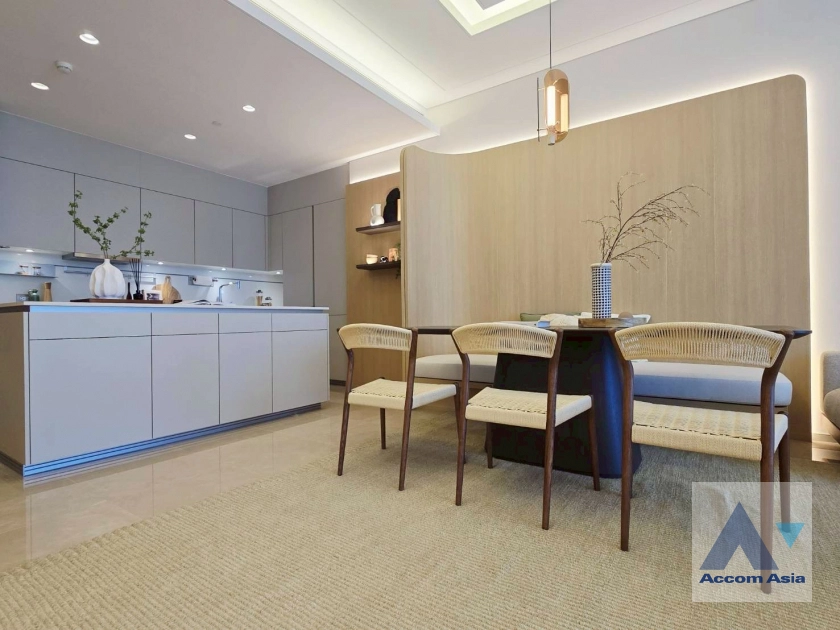 5  2 br Condominium For Sale in Ploenchit ,Bangkok BTS Chitlom at The Residences at Sindhorn Kempinski Hotel Bangkok AA44862