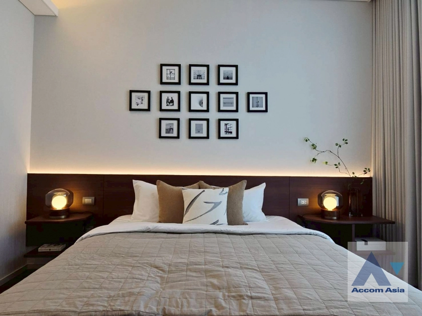 13  2 br Condominium For Sale in Ploenchit ,Bangkok BTS Chitlom at The Residences at Sindhorn Kempinski Hotel Bangkok AA44862