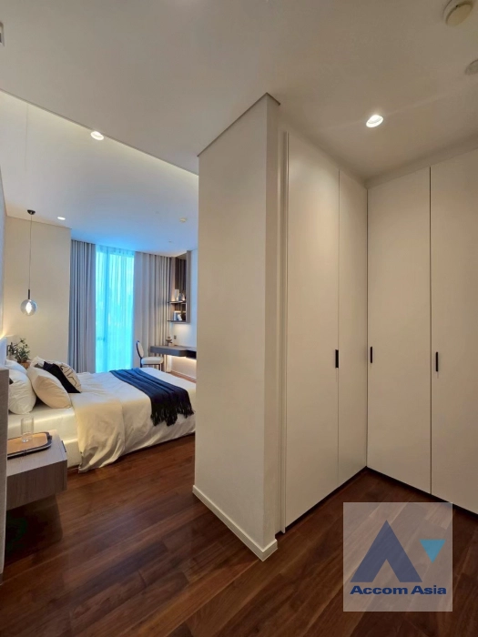 9  2 br Condominium For Sale in Ploenchit ,Bangkok BTS Chitlom at The Residences at Sindhorn Kempinski Hotel Bangkok AA44863