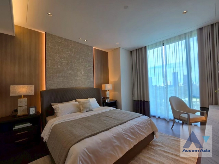 4  2 br Condominium For Sale in Ploenchit ,Bangkok BTS Chitlom at The Residences at Sindhorn Kempinski Hotel Bangkok AA44863