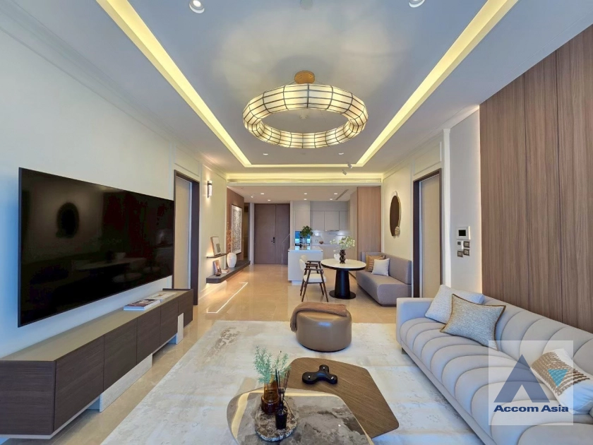 unit 2 Bedrooms  Condominium For Sale in Ploenchit, Bangkok  near BTS Chitlom (AA44863)