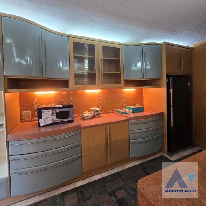 4  2 br Condominium for rent and sale in Ploenchit ,Bangkok BTS Chitlom at Sithakarn Condominium AA44865