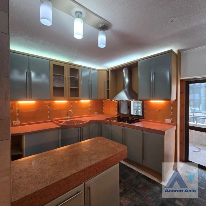 unitLuxury |  2 Bedrooms  Condominium For Rent & Sale in Ploenchit, Bangkok  near BTS Chitlom (AA44865)