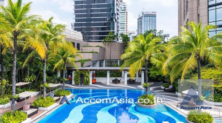 unit 2 Bedrooms  Apartment For Rent in Sukhumvit, Bangkok  near BTS Phrom Phong (AA44867)