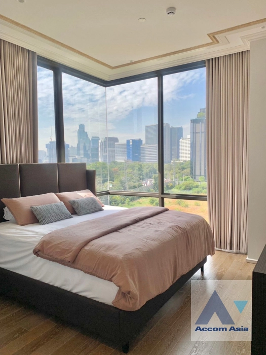 5  3 br Condominium for rent and sale in Ploenchit ,Bangkok BTS Ploenchit at MUNIQ Langsuan AA44870