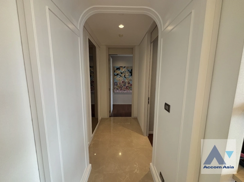 21  3 br Condominium For Sale in Ploenchit ,Bangkok BTS Chitlom at The Residences at Sindhorn Kempinski Hotel Bangkok AA44874