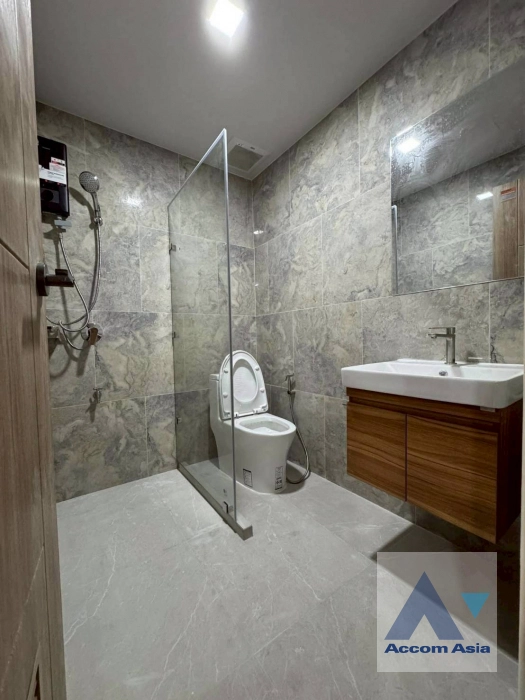 7  2 br Townhouse for rent and sale in Lat Phrao ,Bangkok  at Sriwara Town in Town AA44876