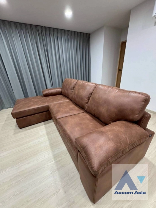 unit 2 Bedrooms  Townhouse For Rent & Sale in Lat Phrao, Bangkok  (AA44876)