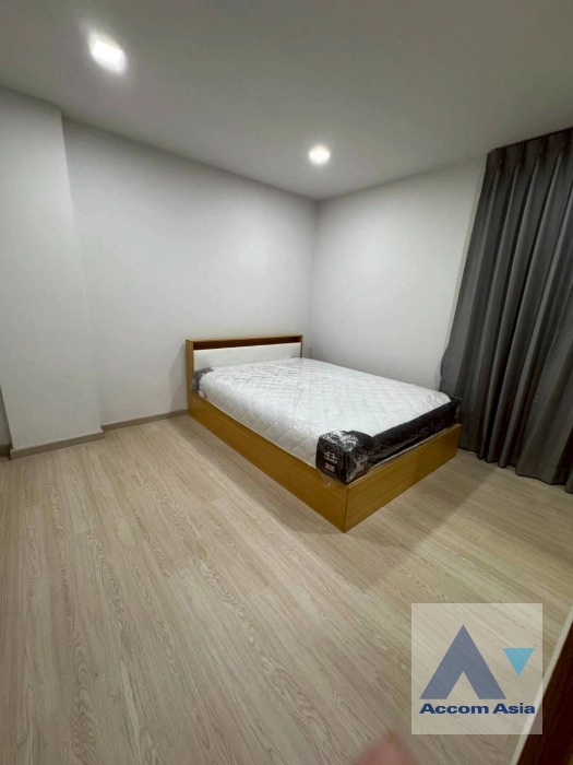 6  2 br Townhouse for rent and sale in Lat Phrao ,Bangkok  at Sriwara Town in Town AA44876