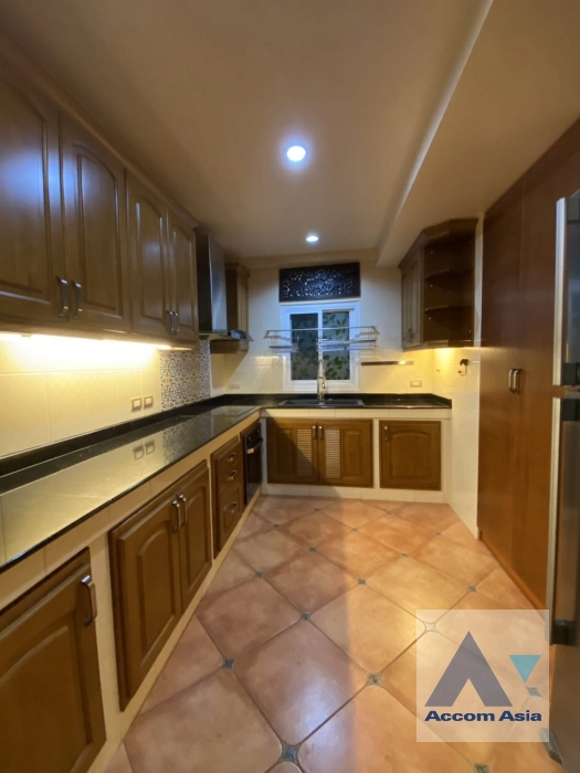 5  3 br Condominium For Sale in Sukhumvit ,Bangkok BTS Phrom Phong at Grand Ville House 1 AA44885