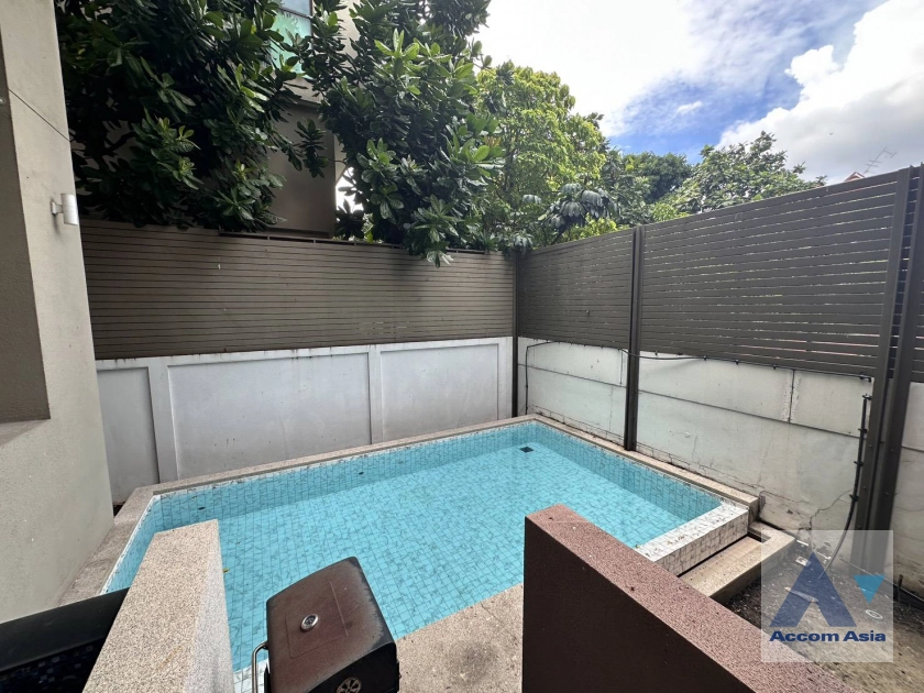  1  3 br Condominium for rent and sale in Sathorn ,Bangkok BTS Chong Nonsi - MRT Lumphini at Baan Lux Sathorn AA44892