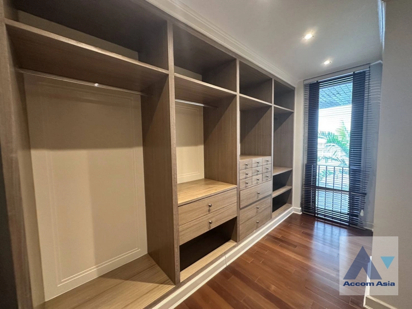 20  3 br Condominium for rent and sale in Sathorn ,Bangkok BTS Chong Nonsi - MRT Lumphini at Baan Lux Sathorn AA44892