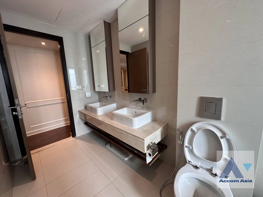 26  3 br Condominium for rent and sale in Sathorn ,Bangkok BTS Chong Nonsi - MRT Lumphini at Baan Lux Sathorn AA44892