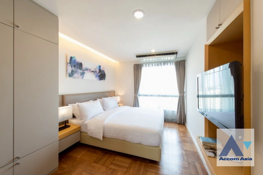 5  2 br Apartment for rent and sale in Sathorn ,Bangkok BRT Thanon Chan at Family-Friendly Serviced Apartment with Big Green Spaces AA44898