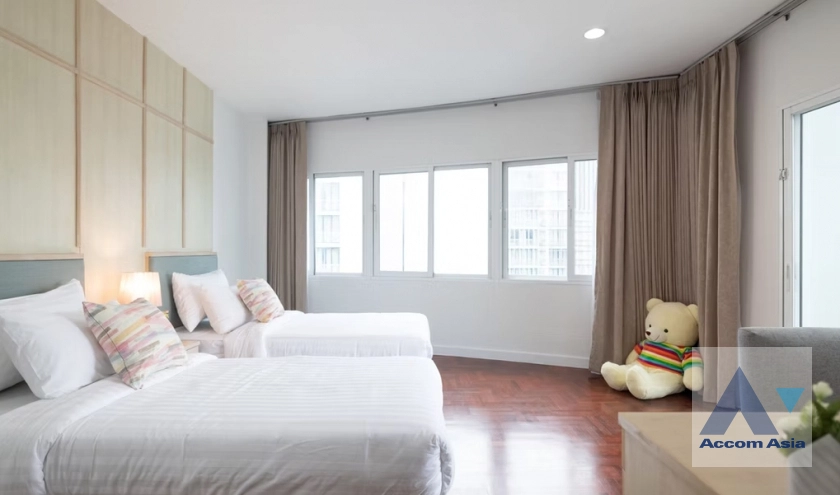 12  4 br Apartment for rent and sale in Sukhumvit ,Bangkok BTS Phrom Phong at Perfect for a big family AA44900