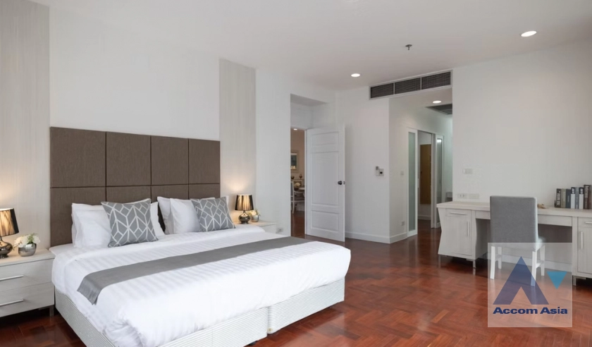 8  4 br Apartment for rent and sale in Sukhumvit ,Bangkok BTS Phrom Phong at Perfect for a big family AA44900