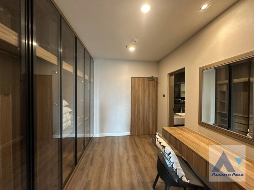 16  2 br Condominium For Rent in Ploenchit ,Bangkok BTS Chitlom at President Place AA44906