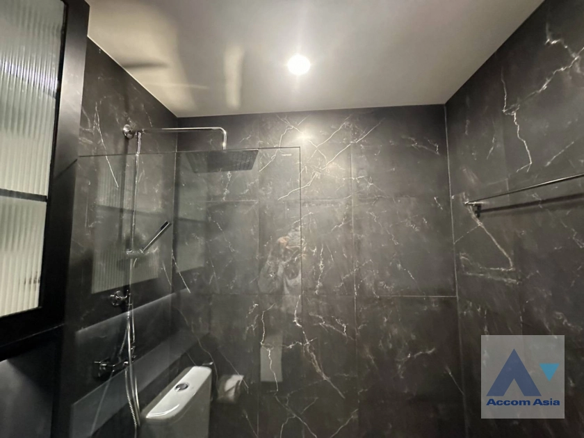 23  2 br Condominium For Rent in Ploenchit ,Bangkok BTS Chitlom at President Place AA44906