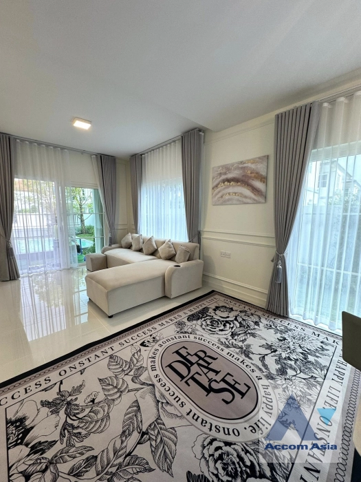 unitFully Furnished |  4 Bedrooms  House For Rent & Sale in Samutprakan, Samutprakan  (AA44907)