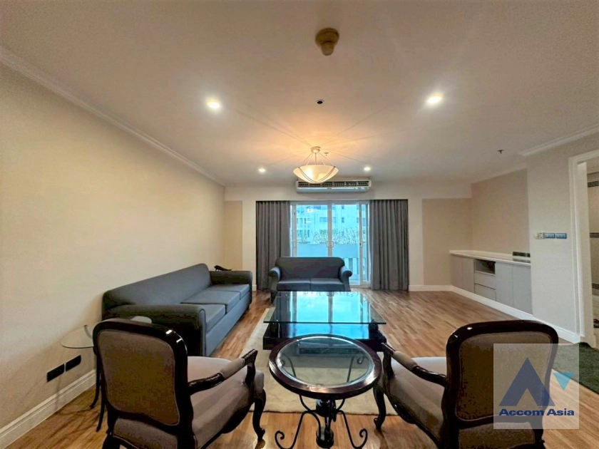 unitPet friendly |  3 Bedrooms  Apartment For Rent & Sale in Sukhumvit, Bangkok  near BTS Asok - MRT Sukhumvit (AA44908)