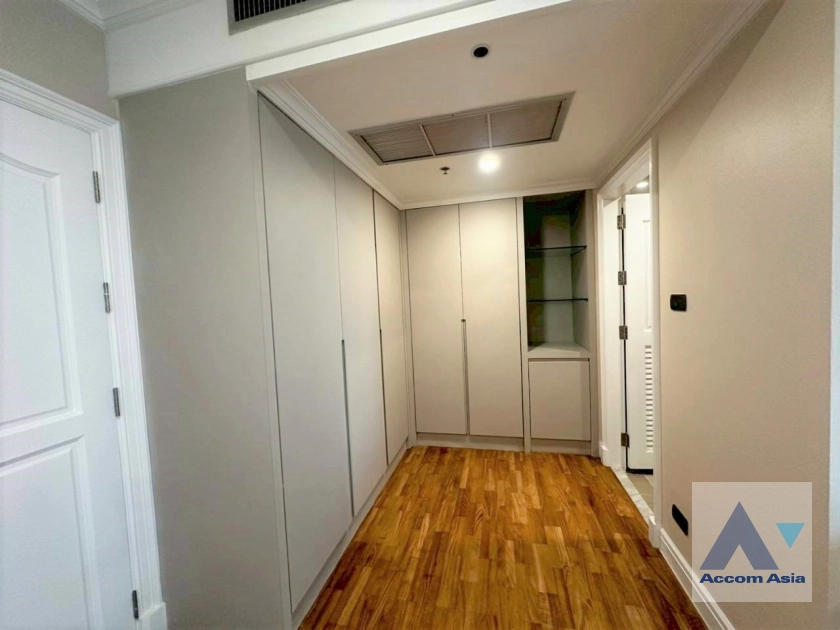 32  3 br Apartment for rent and sale in Sukhumvit ,Bangkok BTS Asok - MRT Sukhumvit at A Classic Style AA44908