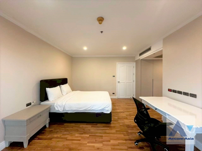 19  3 br Apartment for rent and sale in Sukhumvit ,Bangkok BTS Asok - MRT Sukhumvit at A Classic Style AA44908