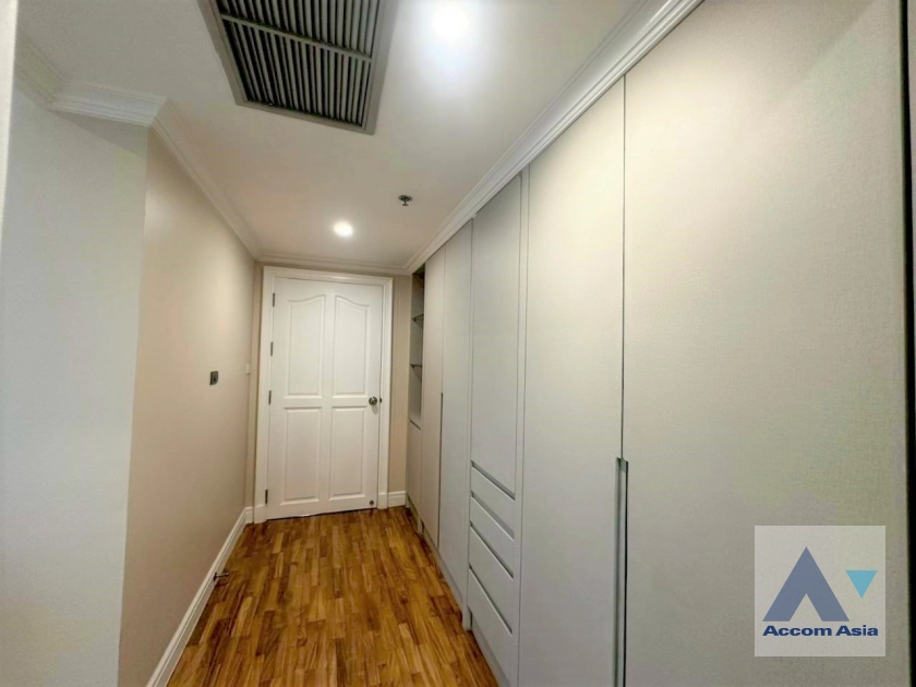 33  3 br Apartment for rent and sale in Sukhumvit ,Bangkok BTS Asok - MRT Sukhumvit at A Classic Style AA44908